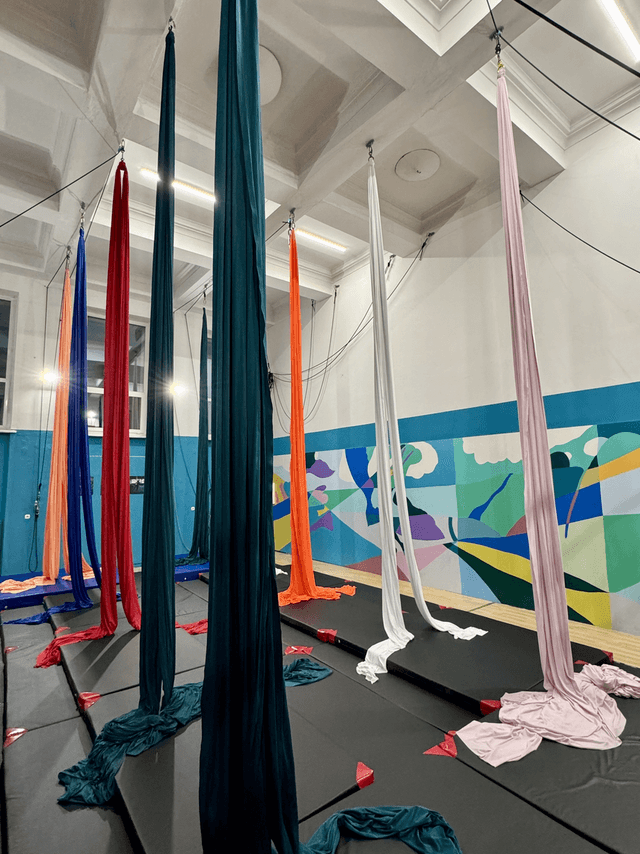 Zajęcia na szarfach Łódź